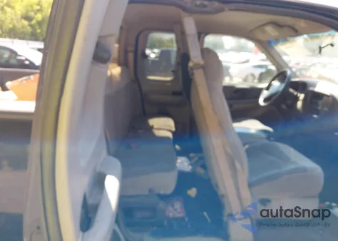 1999 Ford F-150 Lariat/Xl/Xlt из США, поврежденный, VIN 2FTRX18L9XCA81204